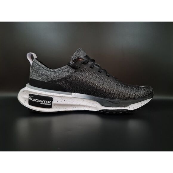 Nike ZoomX Invincible Run 3. Oreo. Size 9 Men. DR2615-002 main image 5